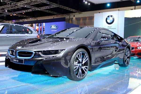 Bangkok - 2 april: bmw serie i8 innovatie auto — Stockfoto