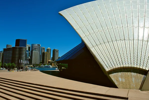 Sydney opera binası görünümü — Stok fotoğraf