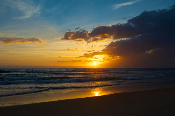 Sonnenaufgang am Meer — Stockfoto