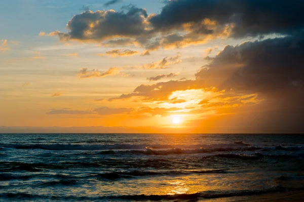 Sonnenaufgang am Meer — Stockfoto