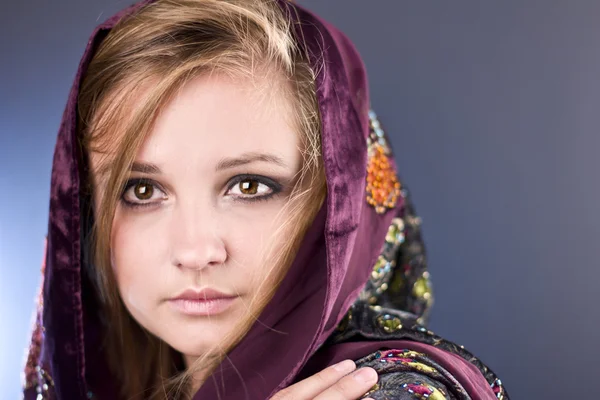 Beautiful girl in the studio — Stock Photo, Image