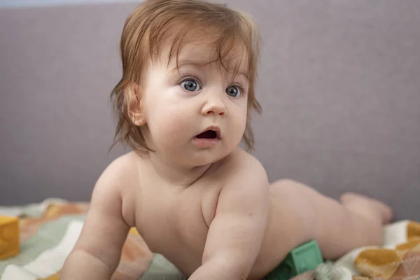 Portrait Baby Bed — Stock Photo, Image