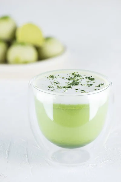 Matcha Latte Tea Glass Green Vegan Truffles Table Sugar Gluten — 스톡 사진