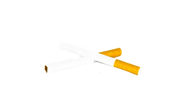 Zwei Zigaretten isoliert — Stockfoto