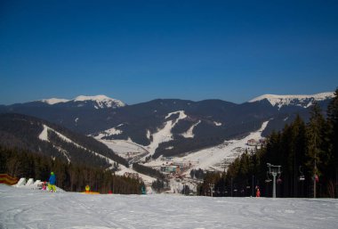 Ukrayna 'daki Karpat dağlarının güzel manzarası