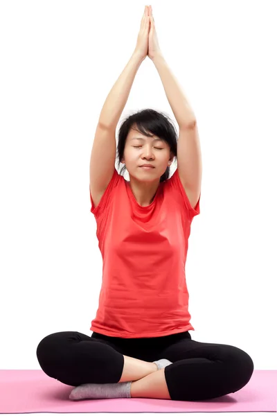 Mujer practicando yoga aislada — Foto de Stock