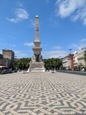 Lisboa Portekiz 'de keşfe, gezmeye, yemek yemeye ve içmenin tadını çıkarıyorum..