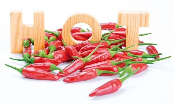 Chilies e HOT Cartas de madeira — Fotografia de Stock