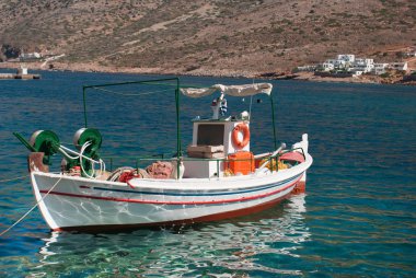mykonos Adası Yunanistan geleneksel balıkçı teknesi