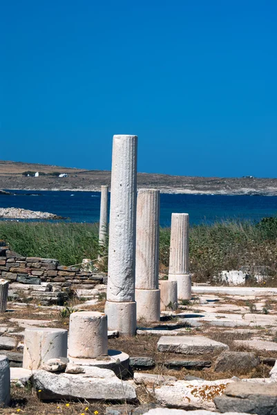 Ionian column capital, architectural detail on Delos island, Gre — Stock Photo, Image