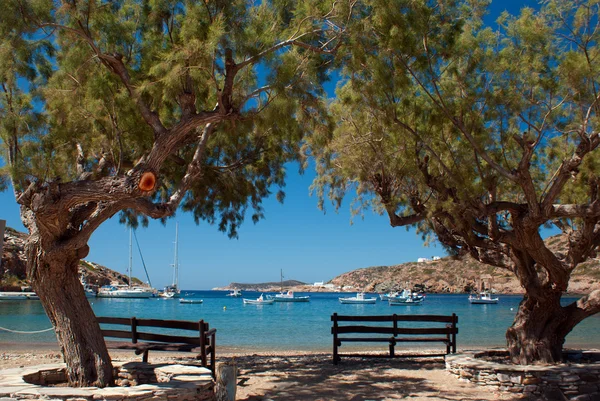 Geleneksel balıkçı köyü milos island, Yunanistan — Stok fotoğraf