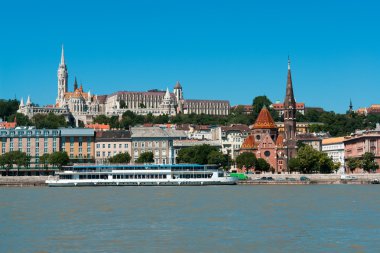 Budapeşte - St. Matthew'ın Katedrali ve Calvin kilise