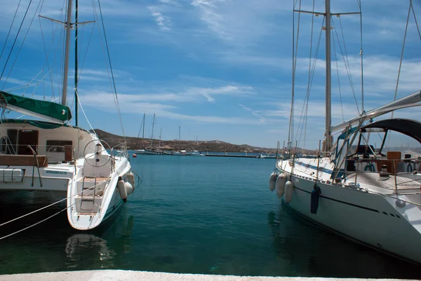 Port on the island of Milos — Zdjęcie stockowe