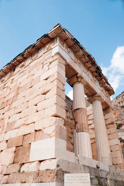 나 델파이 오라클 고고학 사이트에서 아테네의 보물 — 스톡 사진