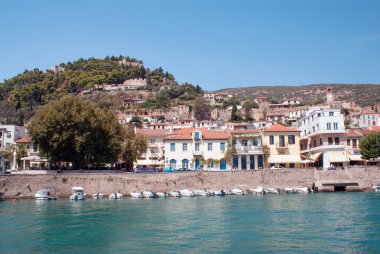 nafpaktos, Yunanistan ana liman içinde geleneksel balıkçı tekneleri