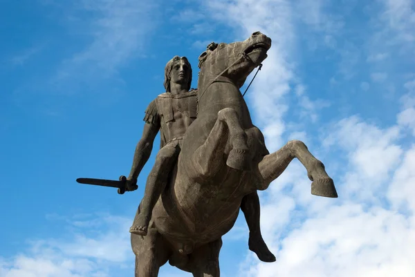 Estatua de Alejandro Magno en la ciudad de Tesalónica en Grecia — Foto de Stock