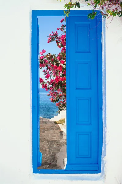 Casa griega tradicional en la isla de Mykonos, Grecia —  Fotos de Stock