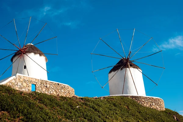 Gyönyörű szélmalom Mykonos island, Görögország — Stock Fotó