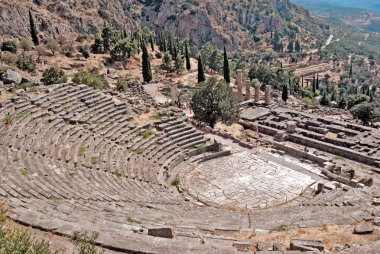 apollo ve delphi oracle arkeolojik tiyatroda Tapınağı