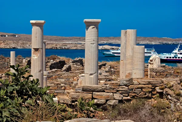 Capital da coluna jónica, detalhe arquitectónico na ilha de Delos, Gre — Fotografia de Stock