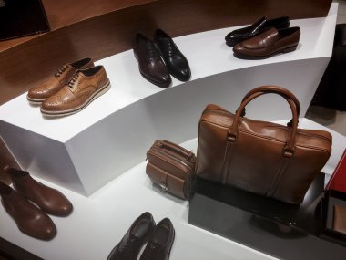 deri mağaza Vitrini