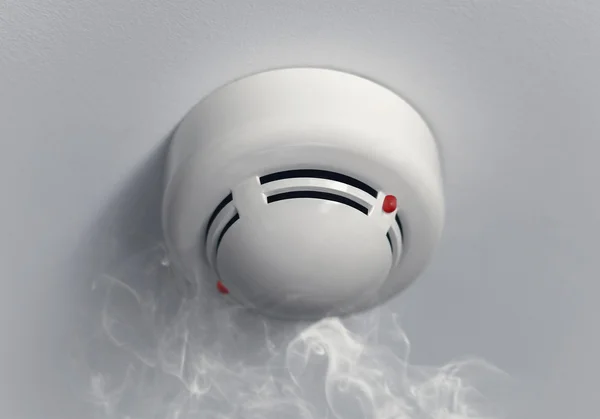 Working smoke alarm — Stock Photo, Image