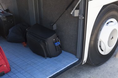 baggage at bus clipart