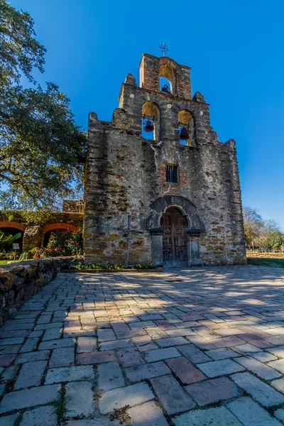 Rustykalne i zabytkowego Starego zachód hiszpańskiej misji espada, założona w roku 1690, san antonio, Teksas — Zdjęcie stockowe