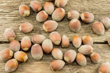 ahşap bir masaya kajuya. close-up Shot.