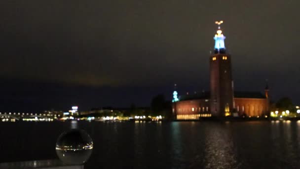 Estocolmo Suecia Ayuntamiento Por Noche — Vídeo de stock