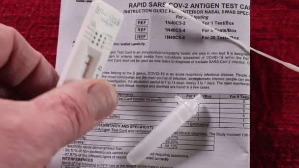 Ein Sars Cov Antigen Test Liest Negativ — Stockvideo