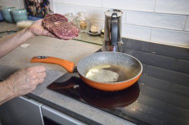 Bir parça 
