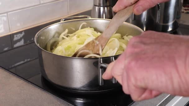 Chopped Onions Frying Oil Saucepan — стоковое видео