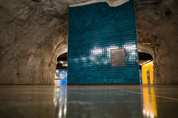 Estocolmo Suecia Parada Universidad Platofrm Tunnelbana Estocolmo Sistema Metro —  Fotos de Stock