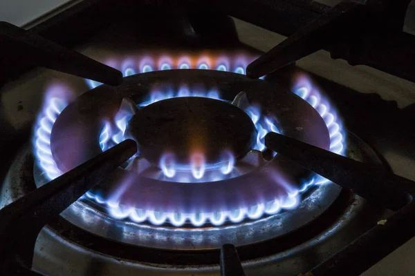 Flames Gas Powered Kitchen Stove — Stock Photo, Image
