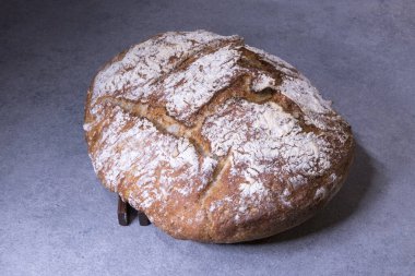 Fırından yeni çıkmış taze ekmek..