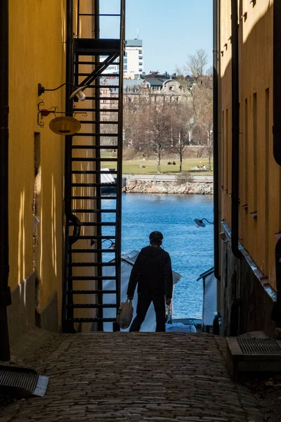 스웨덴 스톡홀름 역사적 뒷골목을 — 스톡 사진