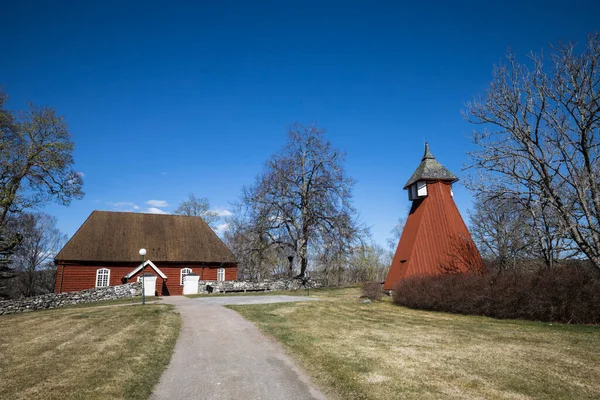 Fengerfors Sveç Güneşli Bir Günde Froskogs Kilisesi Nin Arazisi — Stok fotoğraf