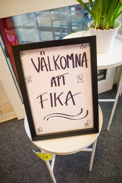 Mellerud Svédország Tábla Egy Bevásárlóközpont Meghívja Embereket Hogy Fika Kávézóban — Stock Fotó