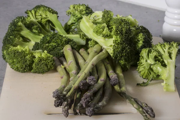 Bunch Steamed Broccoli Raw Asparagus — Photo