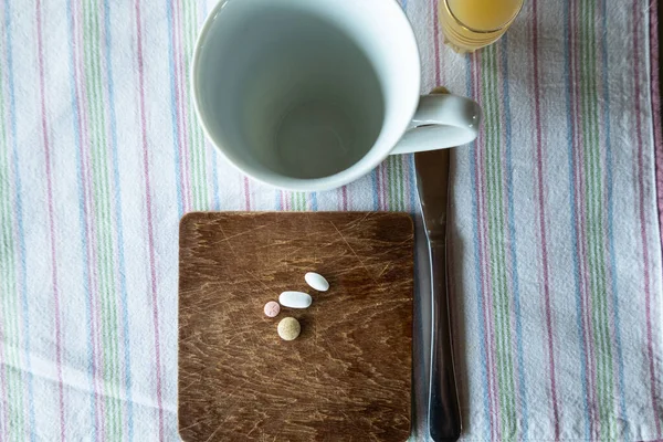 Table Empty Cup Plate Health Pills Senior — Stock Photo, Image