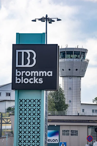 Sztokholm Szwecja Znak Dla Centrum Handlowego Bromma Blocks Wieży Kontrolnej — Zdjęcie stockowe