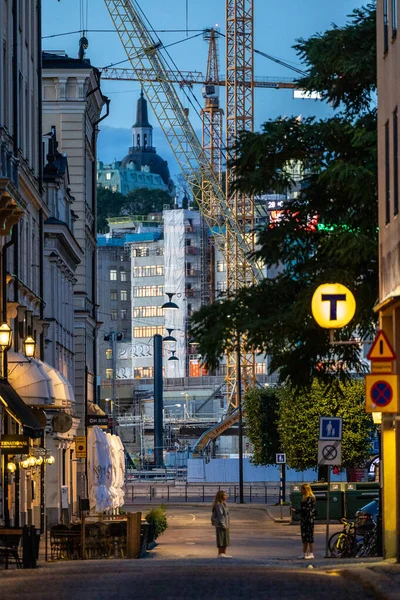 Stockhoom Sweden Two Young Women Gamla Stan Subway Stop Early — ストック写真