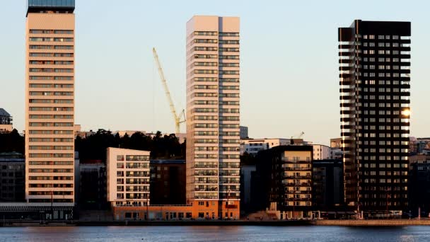 Стокгольм Швеция Солнце Восходит Над Микрорайоном Многоэтажными Домами — стоковое видео