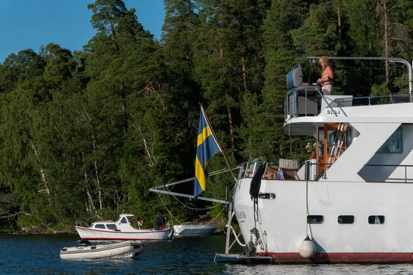 Stockholm Sweden Yacht Owner Sips Wine Grill Barbecue His Deck — Foto Stock