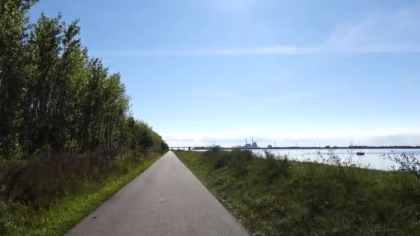 Copenhagen Denmark Bicycle Ride Canal Amager Natural Park — стоковое видео