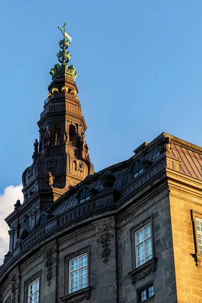 コペンハーゲン デンマークキリスト教宮殿や城 デンマーク議会の尖塔 — ストック写真