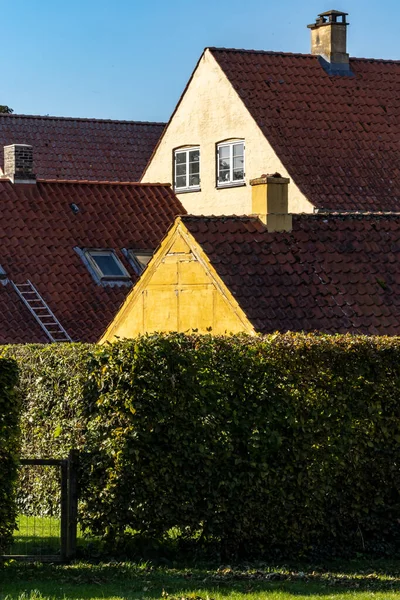 Maribo Dinamarca Detalhes Arquitetônicos Telhado Casa Jardim — Fotografia de Stock