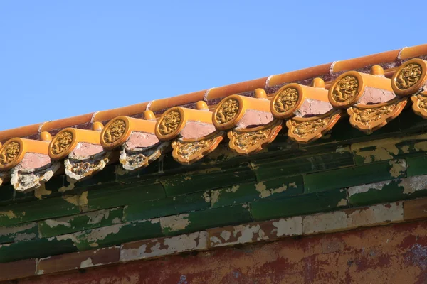 Mur de tuiles émaillées dans les tombes royales orientales de la dynastie Qing , — Photo