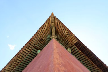 Antik Bina saçak Qin Doğu kral mezarları içinde